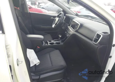 2021 Kia Sportage Lx z USA, uszkodzony, nr VIN KNDPM3AC4M7934642